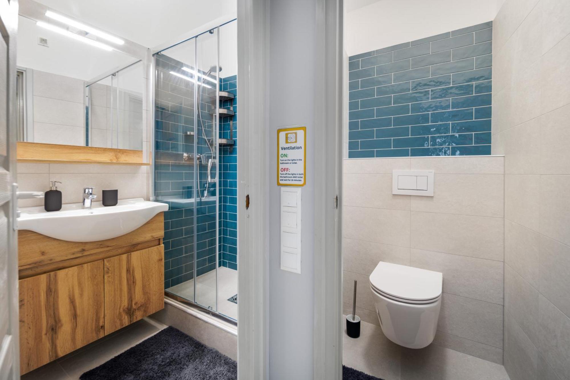 Downtown Apartment House Blue Budapest Bagian luar foto